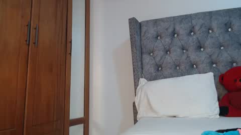 Snapshot of sexychocco_ chatting on January 25, 10:51 am sexychocco online show from January 25, 10:51 am