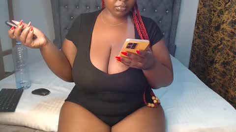 Snapshot of sexychocco_ chatting on March 11, 3:23 pm sexychocco online show from March 11, 3:23 pm