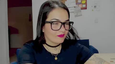 sexychubbyanna online show from July 16, 10:27 pm