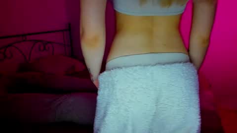 Snapshot of sexycocobutt chatting on December 20, 8:12 pm Sophia online show from December 20, 8:12 pm