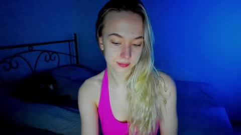 Snapshot of sexycocobutt chatting on January 9, 7:52 am Sophia online show from January 9, 7:52 am