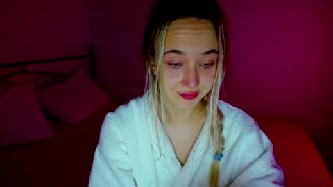 Snapshot of sexycocobutt chatting on February 22, 9:34 am Sophia online show from February 22, 9:34 am