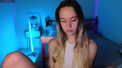 Snapshot of sexycocobutt chatting on September 11, 8:14 am Sophia online show from September 11, 8:14 am