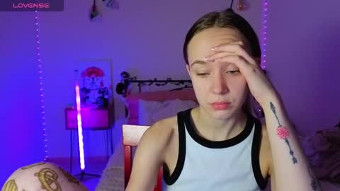 Snapshot of sexycocobutt chatting on October 17, 8:06 am Sophia online show from October 17, 8:06 am