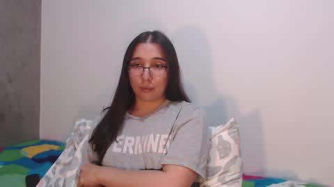 Coralinne online show from March 7, 9:06 pm