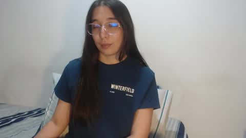 Coralinne online show from May 21, 10:06 pm