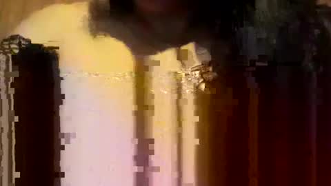 Snapshot of sexycplluv chatting on April 11, 4:00 pm Forever Erotica online show from April 11, 4:00 pm
