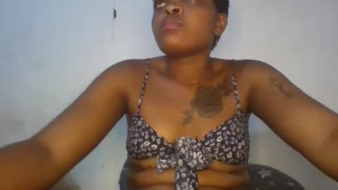 sexydee101436 online show from February 14, 1:13 am