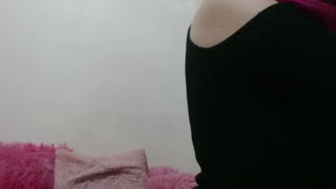 Snapshot of sexydemonangel chatting on July 2, 8:09 am sexydemonangel online show from July 2, 8:09 am