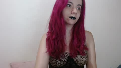 Snapshot of sexydemonangel chatting on July 5, 9:49 am sexydemonangel online show from July 5, 9:49 am