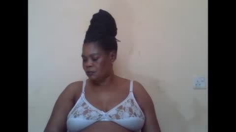 Snapshot of sexydove2 chatting on March 1, 12:34 pm EMILY online show from March 1, 12:34 pm