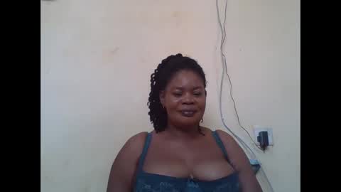 Snapshot of sexydove2 chatting on September 14, 7:29 am EMILY online show from September 14, 7:29 am