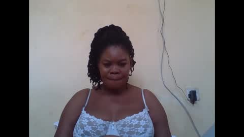 Snapshot of sexydove2 chatting on September 22, 6:37 am EMILY online show from September 22, 6:37 am
