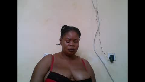 Snapshot of sexydove2 chatting on September 26, 8:07 am EMILY online show from September 26, 8:07 am