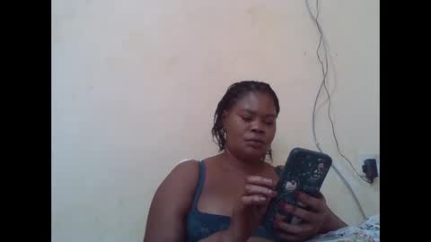 Snapshot of sexydove2 chatting on October 1, 6:36 pm EMILY online show from October 1, 6:36 pm