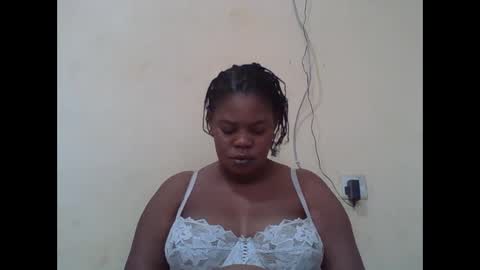 Snapshot of sexydove2 chatting on October 3, 3:36 am EMILY online show from October 3, 3:36 am