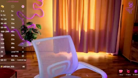 Snapshot of sexyenergyy19 chatting on July 28, 2:13 pm Kate online show from July 28, 2:13 pm