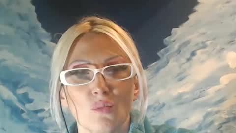 ENI pvt moan your name  WHEN I M NOT online you tell me in SNAPCHAT deal yes add me...  FREE TWITTER magiconline101...... online show from March 18, 10:35 pm