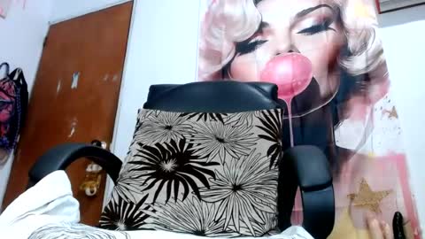 Mary online show from July 6, 7:16 am