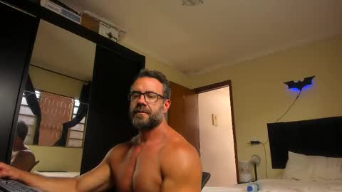 chris online show from December 5, 4:58 pm