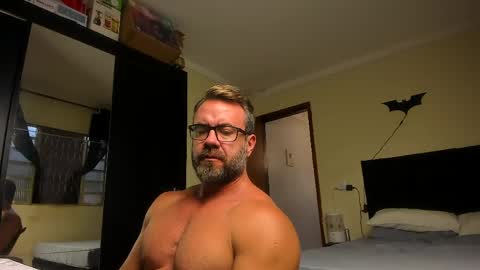 chris online show from May 11, 7:33 pm