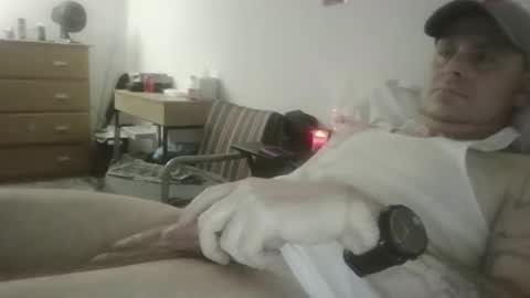 Snapshot of sexyfredy7722 chatting on November 22, 4:22 am sexyfredy7722 online show from November 22, 4:22 am