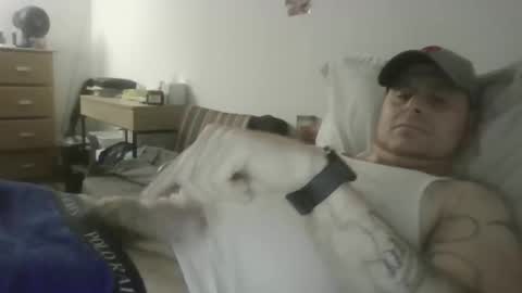 Snapshot of sexyfredy7722 chatting on December 14, 4:29 am sexyfredy7722 online show from December 14, 4:29 am