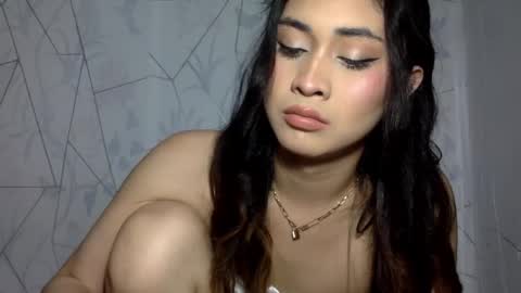 Snapshot of sexygoddessjade chatting on November 26, 10:44 pm miss jade so online show from November 26, 10:44 pm