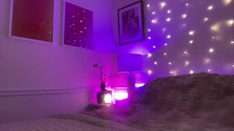 Snapshot of sexygoodvibebabe69 chatting on June 24, 8:02 am Ashley Love online show from June 24, 8:02 am
