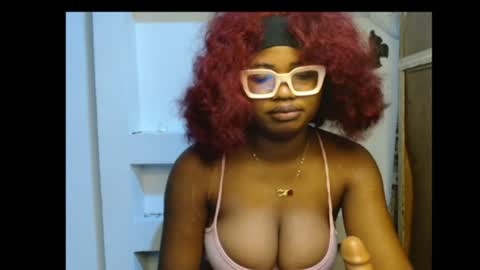 Snapshot of sexyhoneypot chatting on June 17, 9:38 pm Marvellous online show from June 17, 9:38 pm