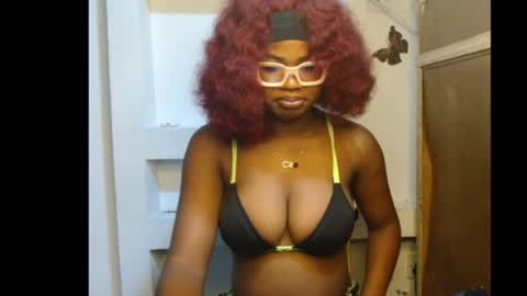 Snapshot of sexyhoneypot chatting on June 22, 10:40 pm Marvellous online show from June 22, 10:40 pm