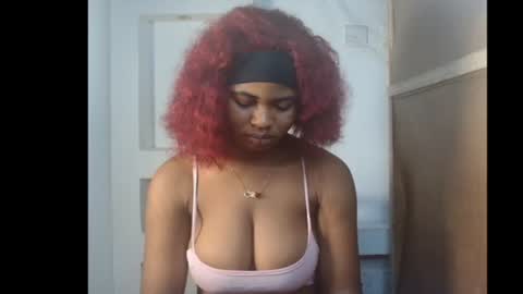 Snapshot of sexyhoneypot chatting on July 3, 10:10 am Marvellous online show from July 3, 10:10 am