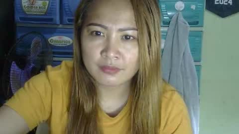 Snapshot of sexyhot_mama4you chatting on February 10, 2:59 am sexyhot_mama4you online show from February 10, 2:59 am