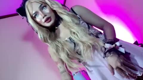 sexyhotbabe18 online show from July 8, 4:17 am