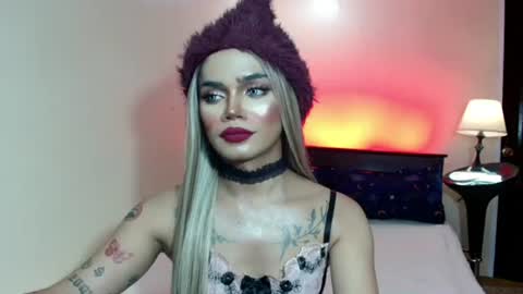 sexyhotbabe18 online show from July 23, 3:43 pm