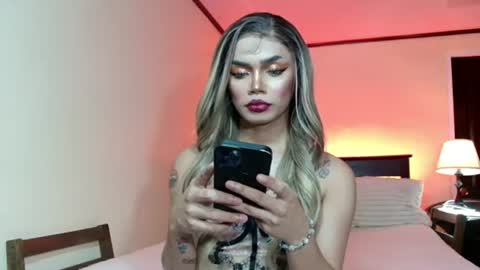 sexyhotbabe18 online show from July 28, 9:14 pm