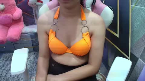 Snapshot of sexyislive chatting on November 23, 5:35 pm sexyislive online show from November 23, 5:35 pm