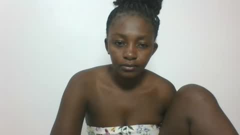 Snapshot of sexyjoane chatting on March 3, 9:22 am JOAN online show from March 3, 9:22 am