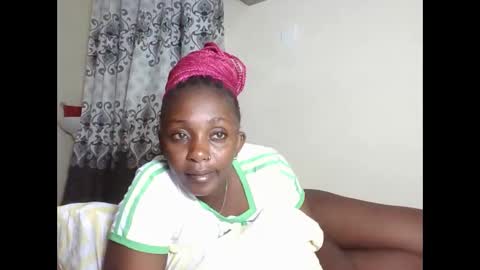 Snapshot of sexyjoane chatting on February 8, 8:12 pm JOAN online show from February 8, 8:12 pm