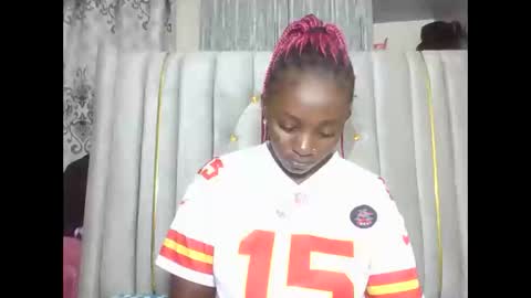 Snapshot of sexyjoane chatting on February 18, 12:17 am JOAN online show from February 18, 12:17 am