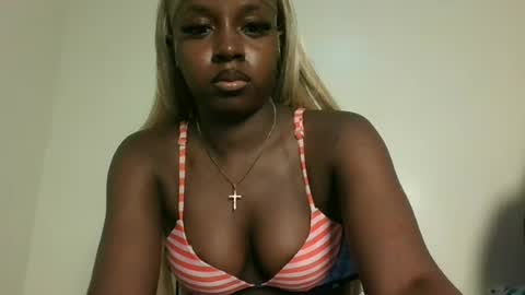 SexyKitty online show from June 15, 5:37 pm