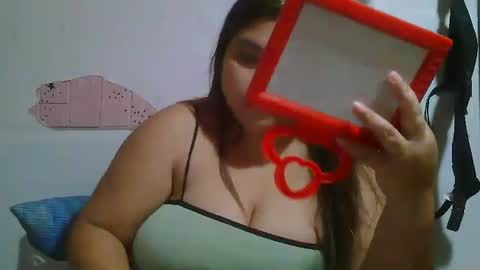 Snapshot of sexykittymom chatting on February 1, 6:00 am sexykittymom online show from February 1, 6:00 am