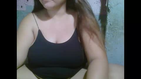 sexykittymom online show from April 5, 7:00 pm