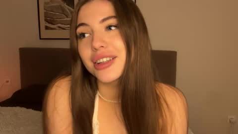 Snapshot of sexylabubu chatting on November 4, 10:42 pm arya online show from November 4, 10:42 pm