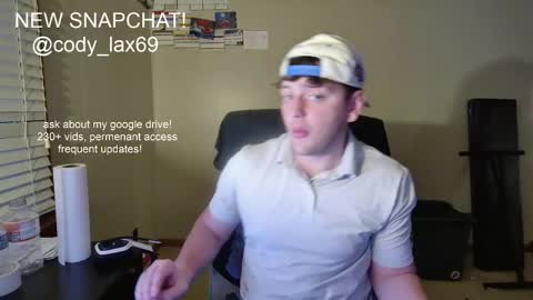 Snapshot of sexylax69 chatting on May 12, 12:41 am sexylax69 online show from May 12, 12:41 am