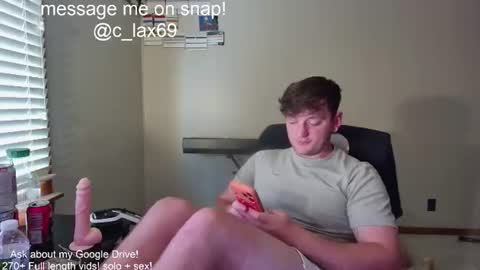 Snapshot of sexylax69 chatting on June 19, 3:16 pm sexylax69 online show from June 19, 3:16 pm