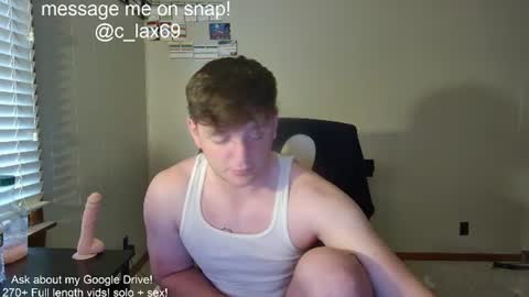 Snapshot of sexylax69 chatting on June 22, 2:58 pm sexylax69 online show from June 22, 2:58 pm