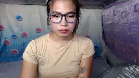 Laylia3 online show from July 7, 4:15 am