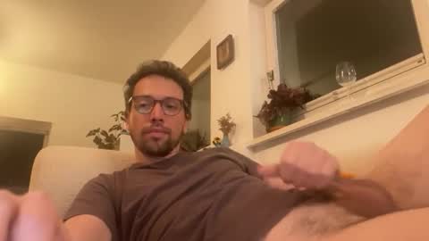 sexyleo8282 online show from October 24, 9:55 pm