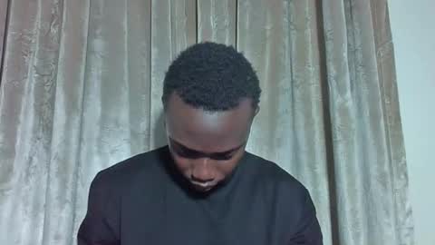 sexylinkebony2 online show from March 1, 9:39 pm